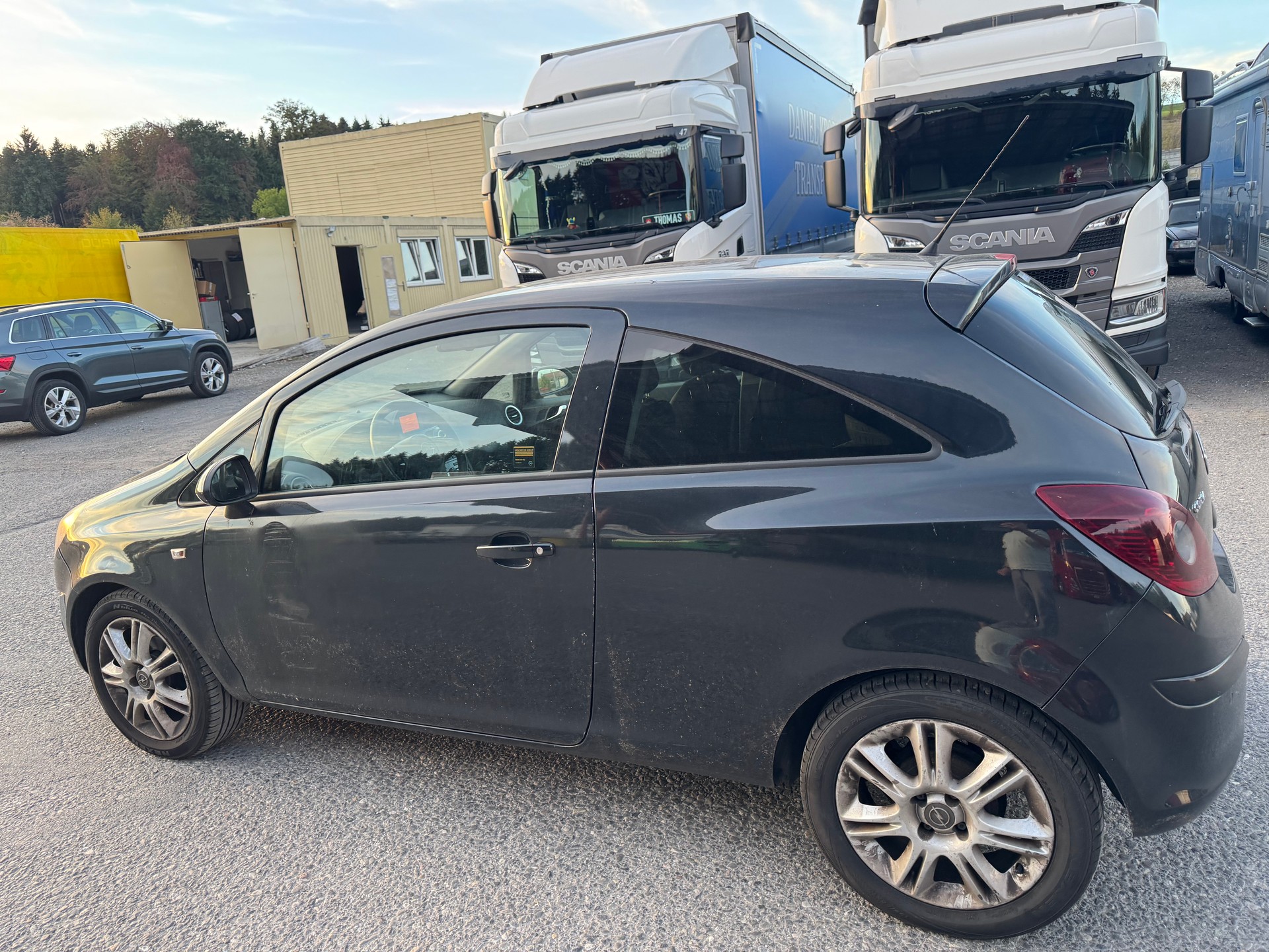 OPEL Corsa 1.2 TP Color Edition-image-3