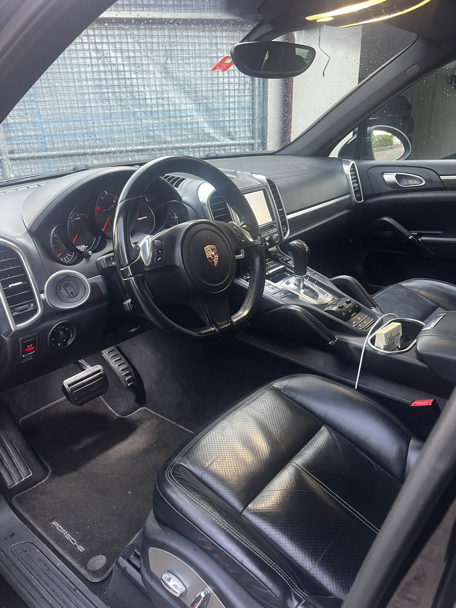 PORSCHE Cayenne Diesel-image-12