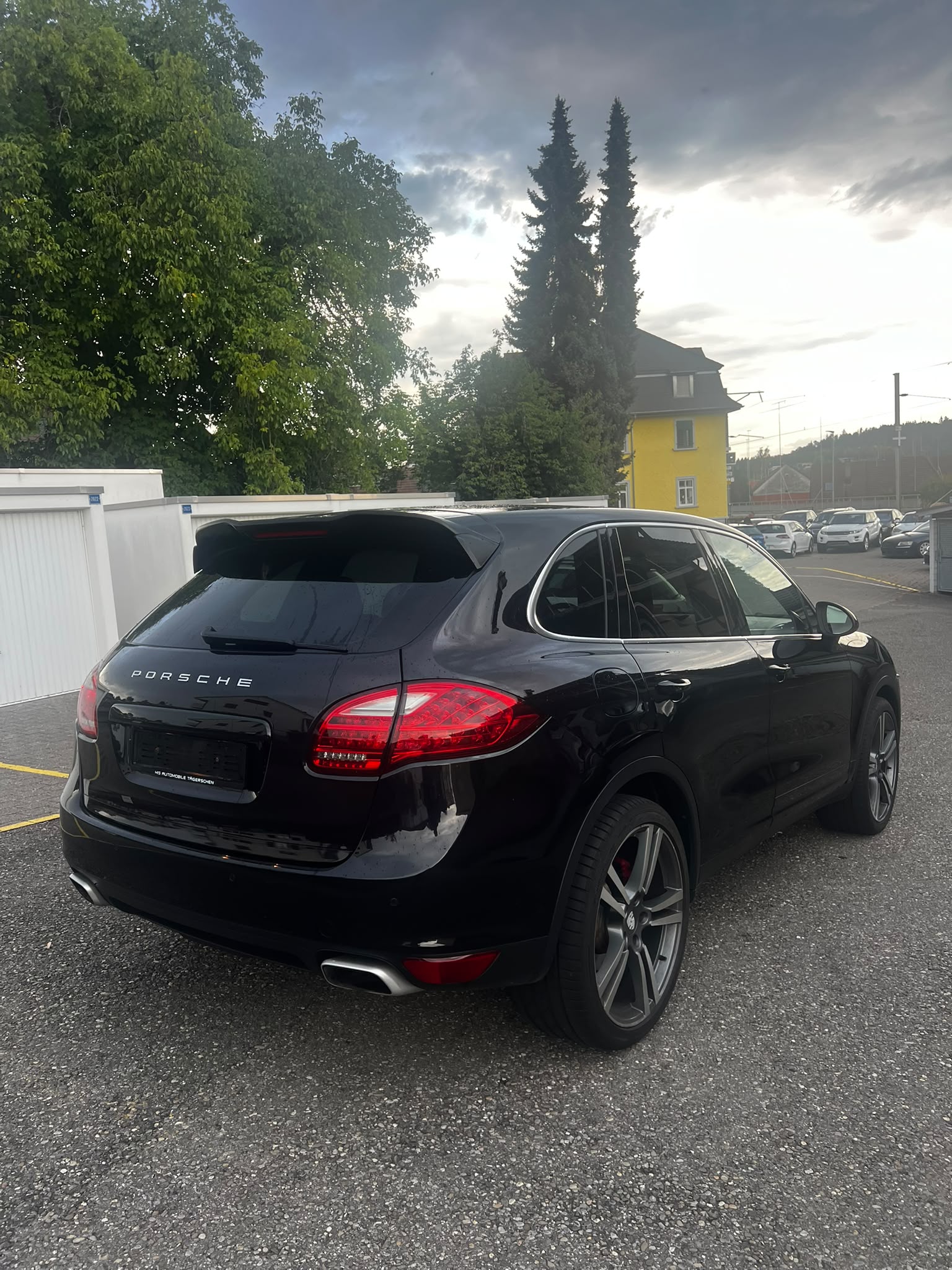 PORSCHE Cayenne Diesel-image-9