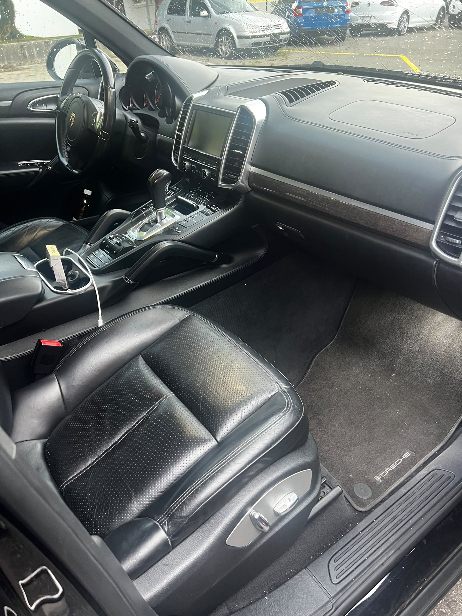 PORSCHE Cayenne Diesel-image-13