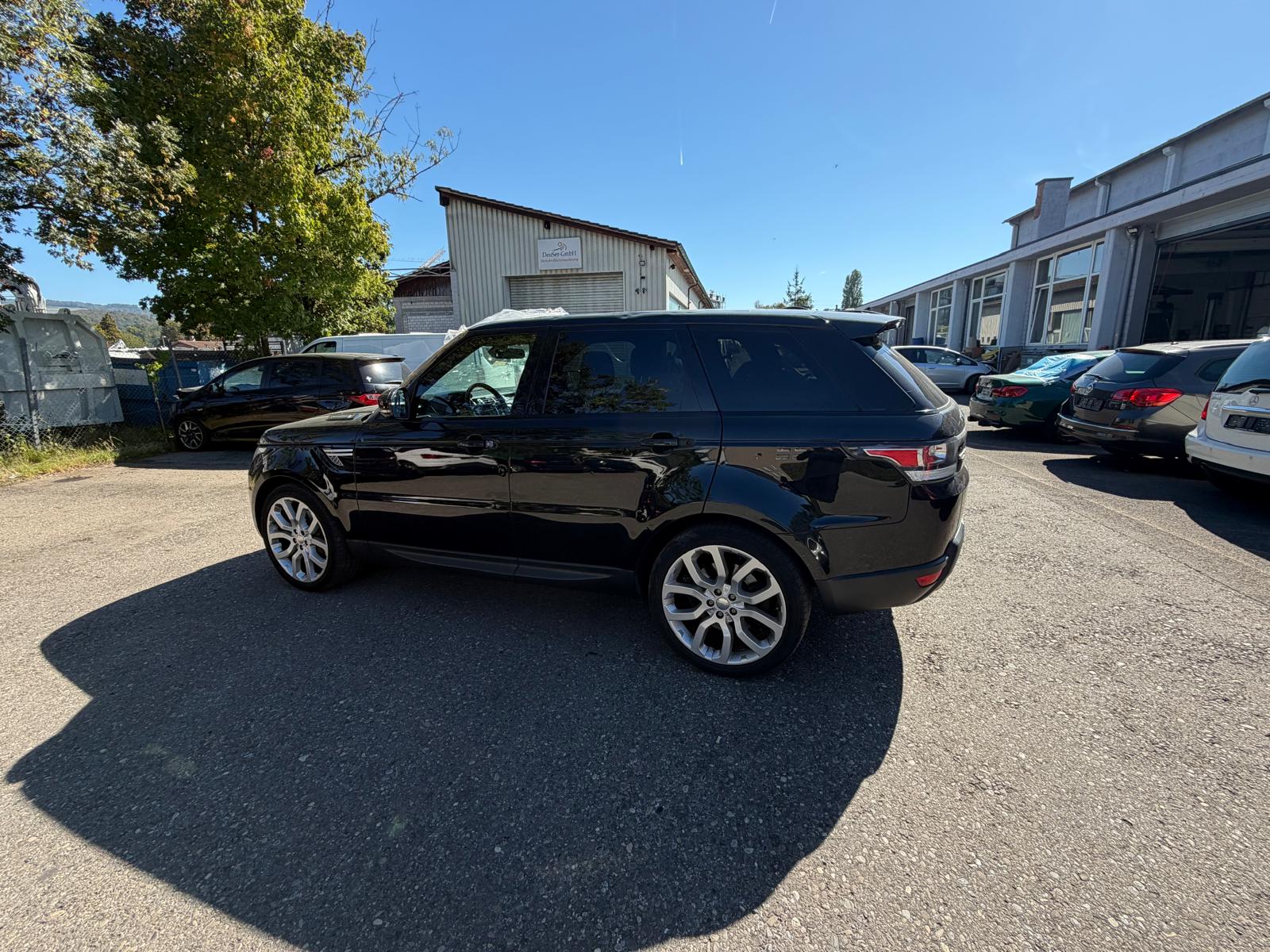 LAND ROVER Range Rover Sport 3.0 SDV6 HSE Dynamic Automatic-image-4