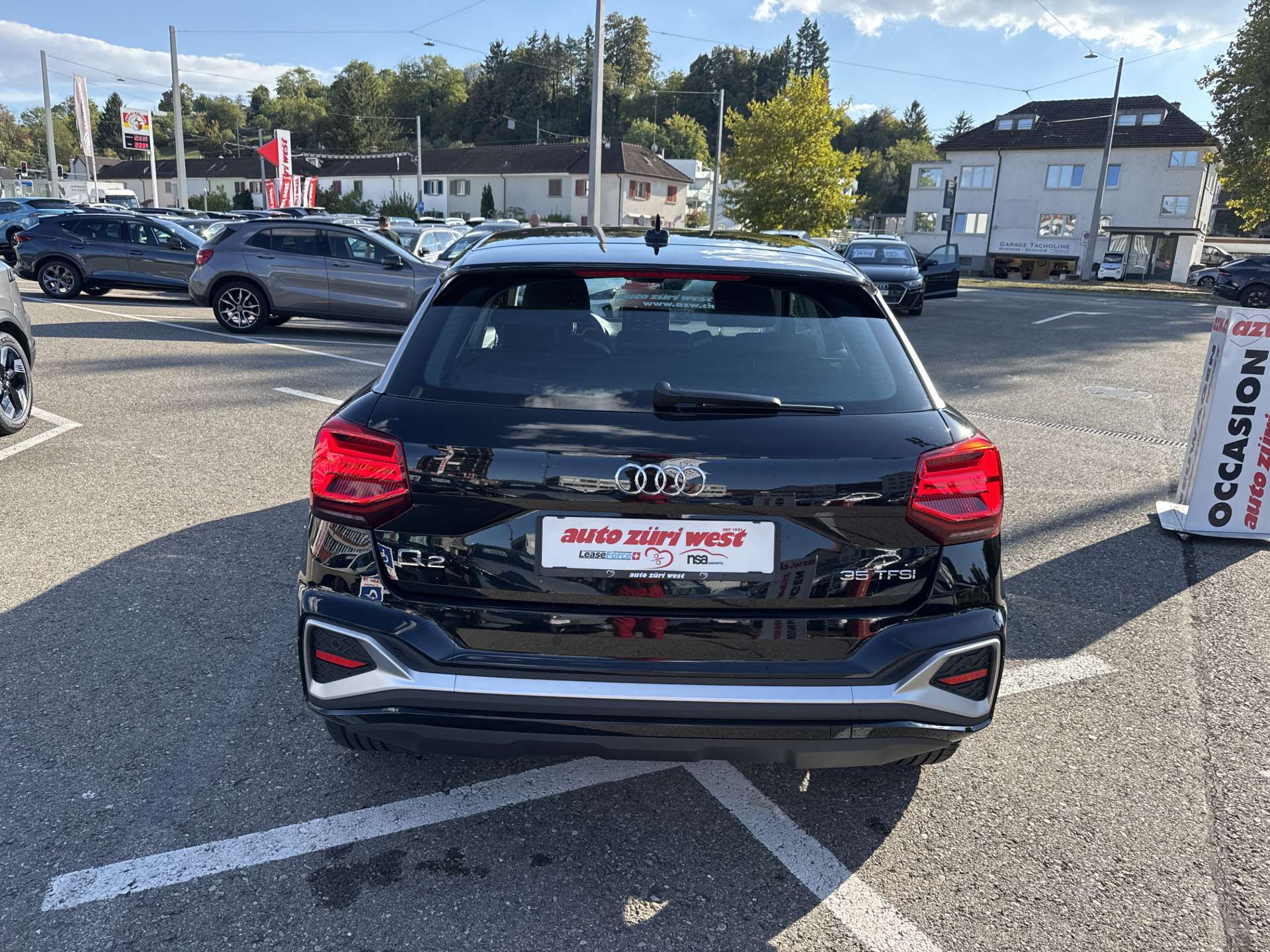 AUDI Q2 35 TFSi S-Line S-Tronic Automat-image-14
