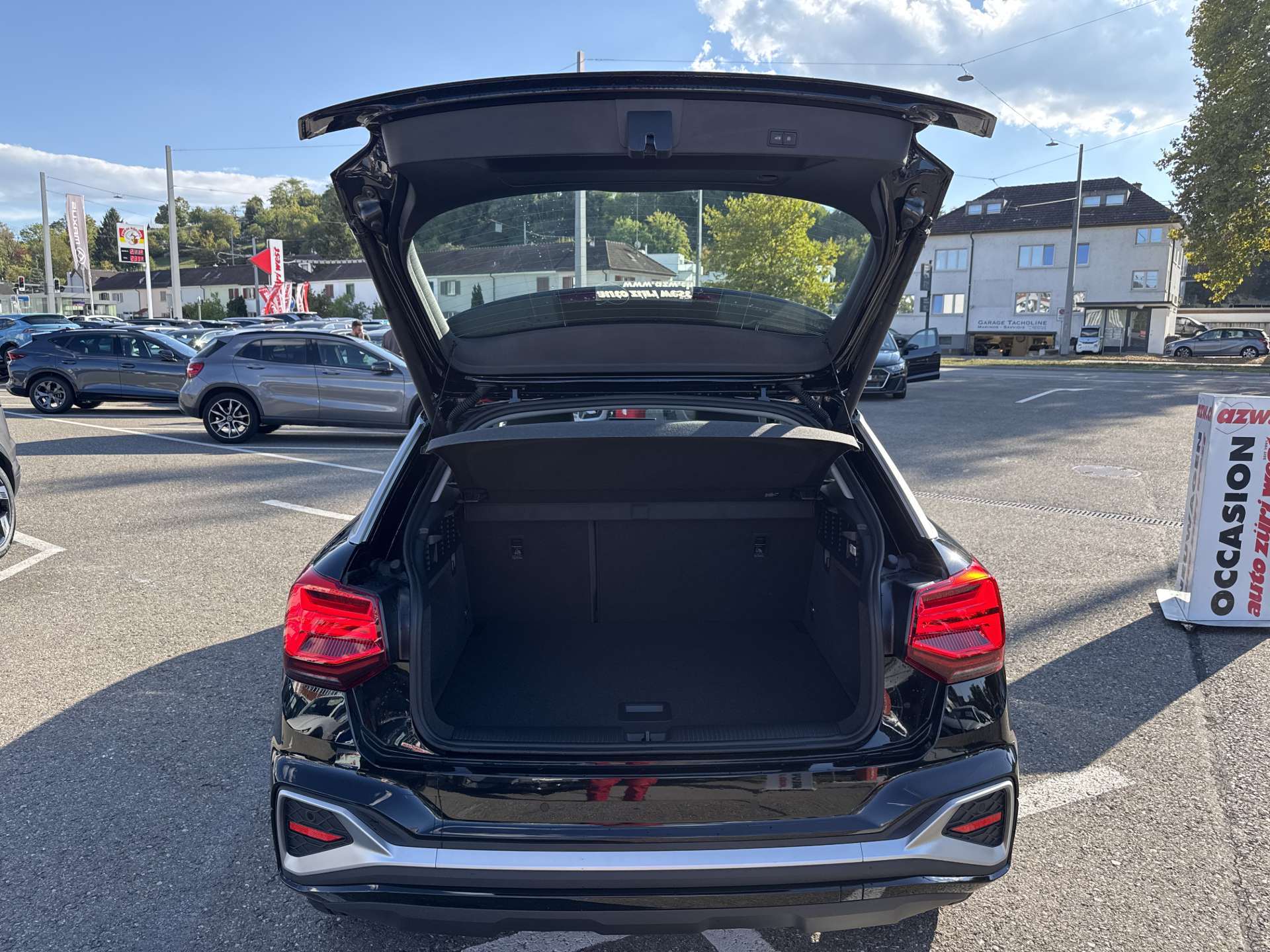 AUDI Q2 35 TFSi S-Line S-Tronic Automat-image-7