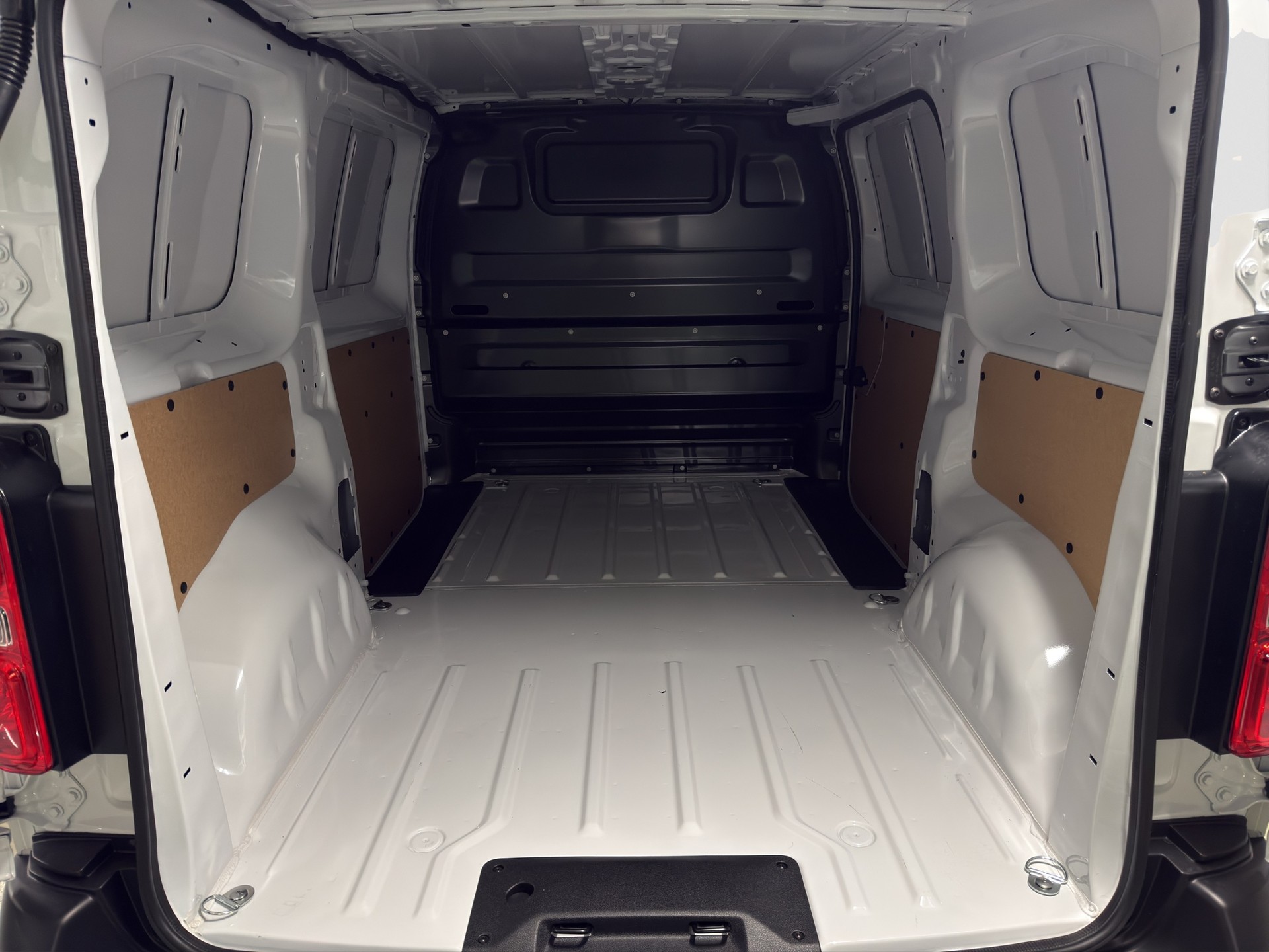 PEUGEOT Expert Kaw. Standard 2.2 BlueHDi 150 S/S-image-15