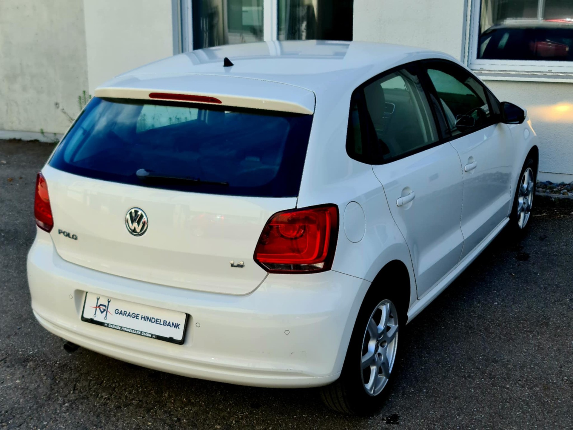 VW Polo 1.4 16V Comfortline DSG-image-5