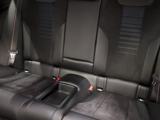 BMW M240i xDrive-image-9