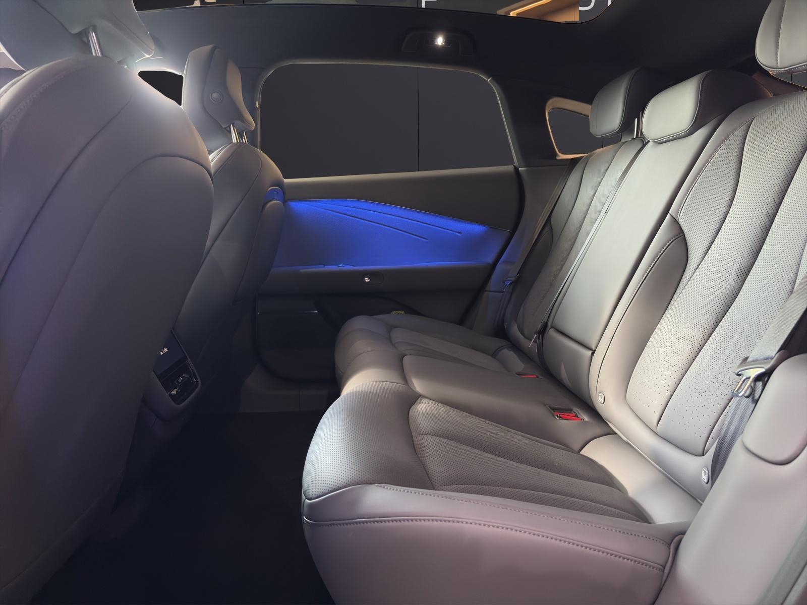 XPENG P7+ Performance AWD-image-15
