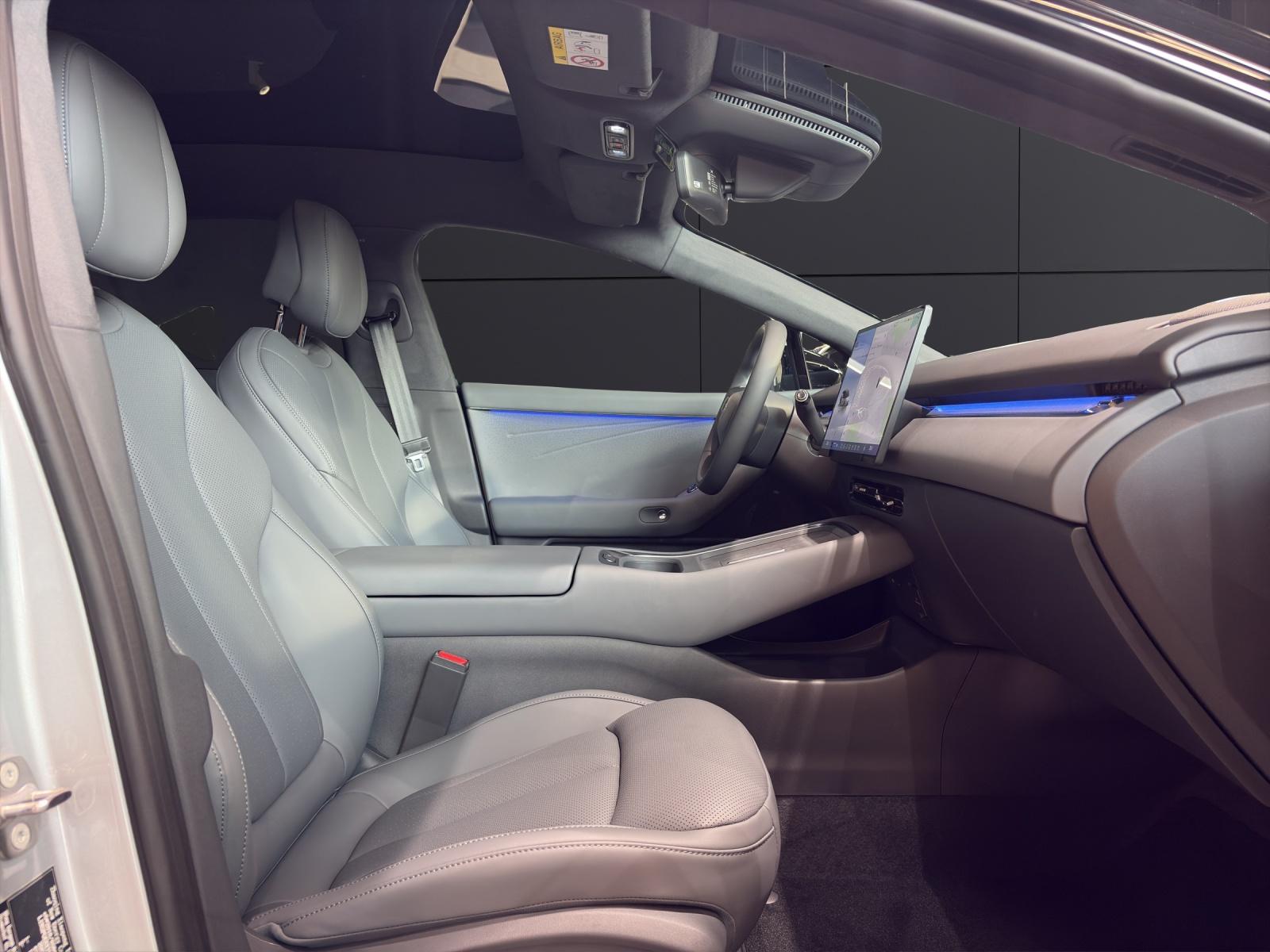 XPENG P7+ Performance AWD-image-17