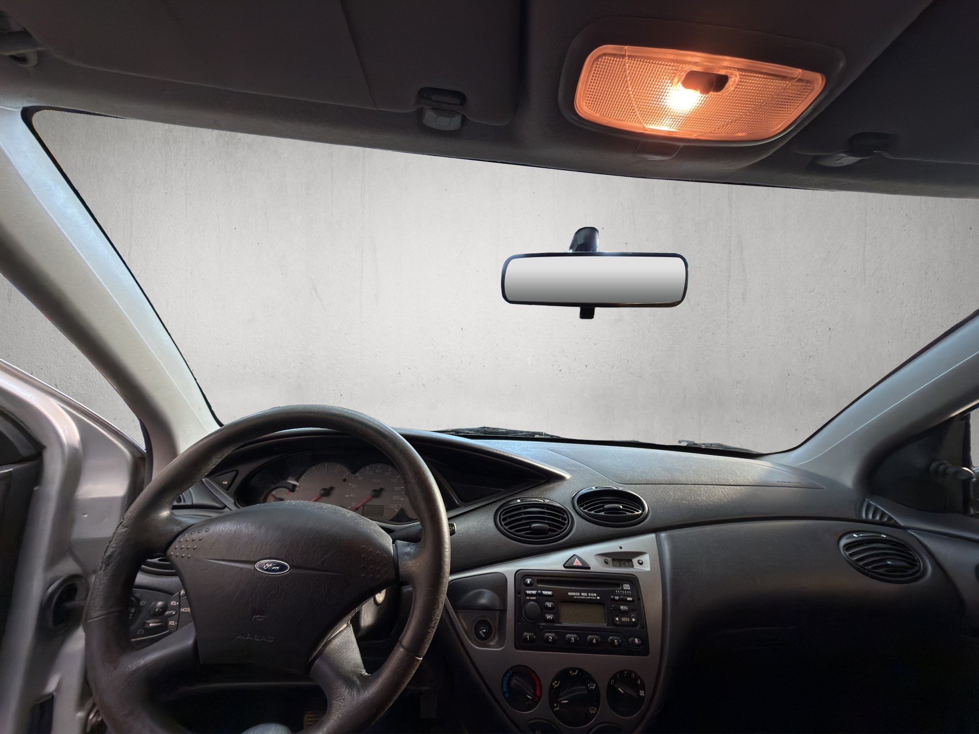 FORD Focus 2.0i 16V Trend-image-10