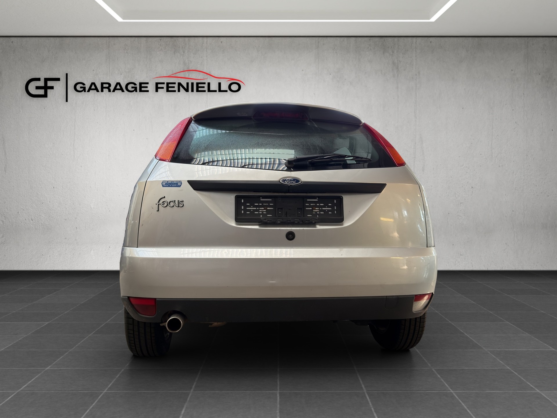 FORD Focus 2.0i 16V Trend-image-5