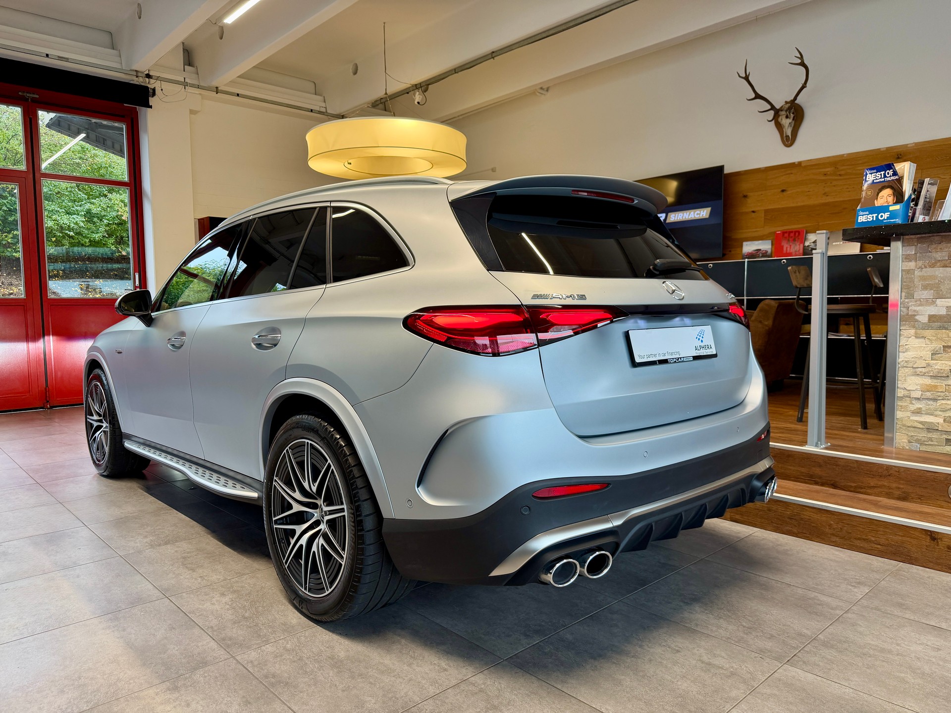 MERCEDES-BENZ GLC 43 AMG 4Matic 9G-Tronic-showroom-element-2