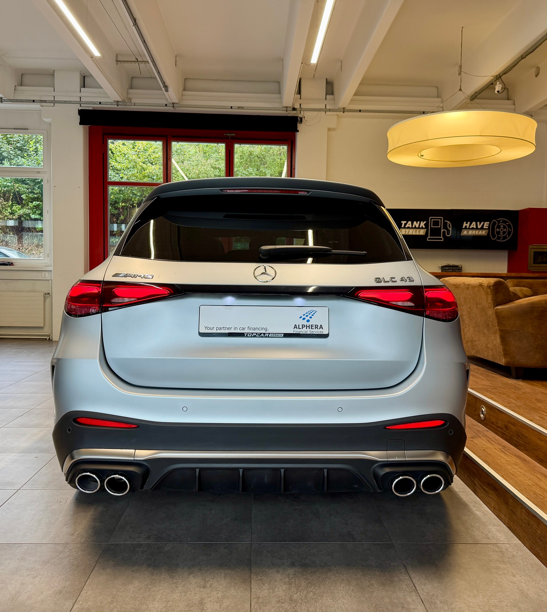 MERCEDES-BENZ GLC 43 AMG 4Matic 9G-Tronic-showroom-element-3