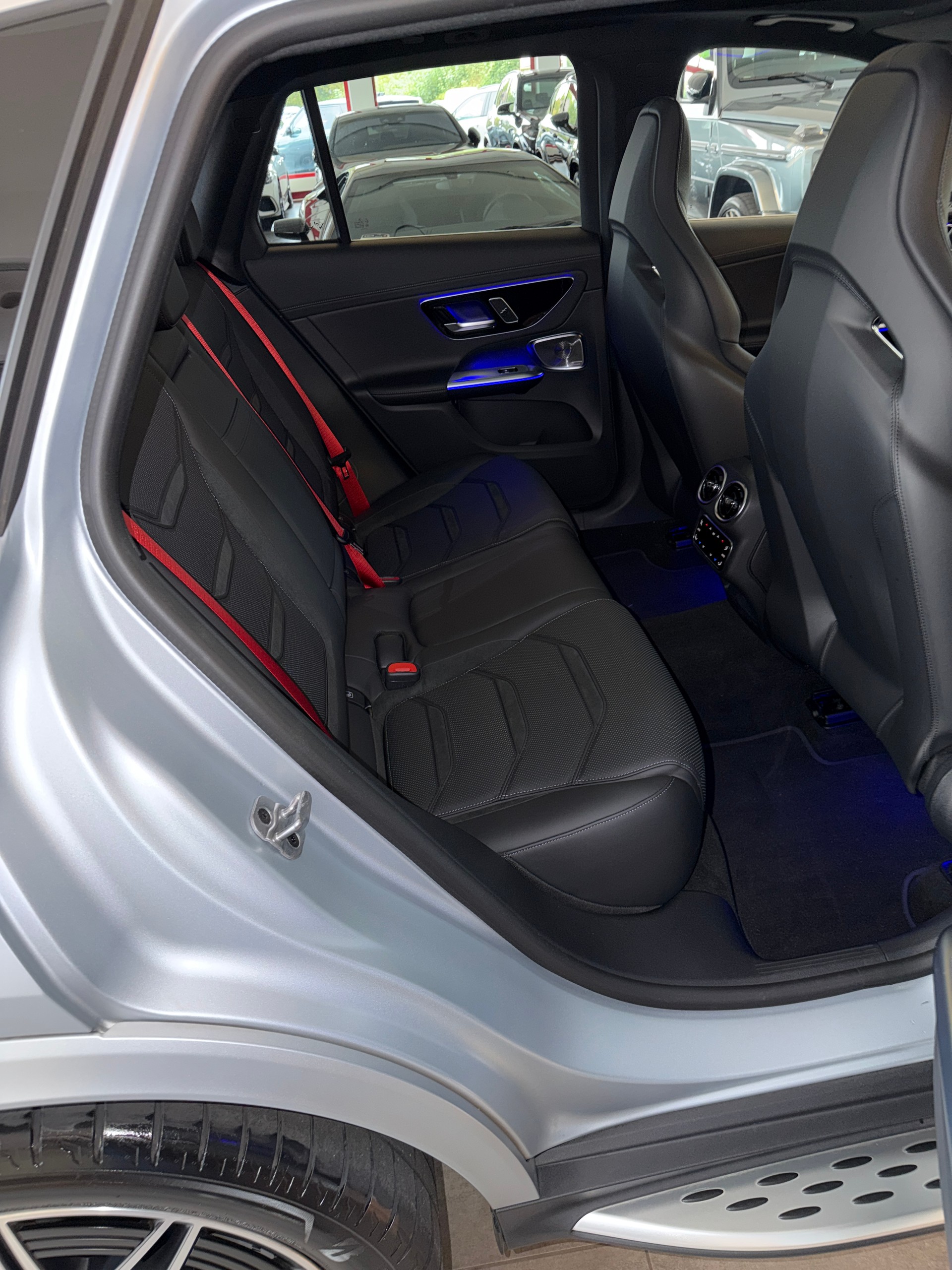 MERCEDES-BENZ GLC 43 AMG 4Matic 9G-Tronic-image-13