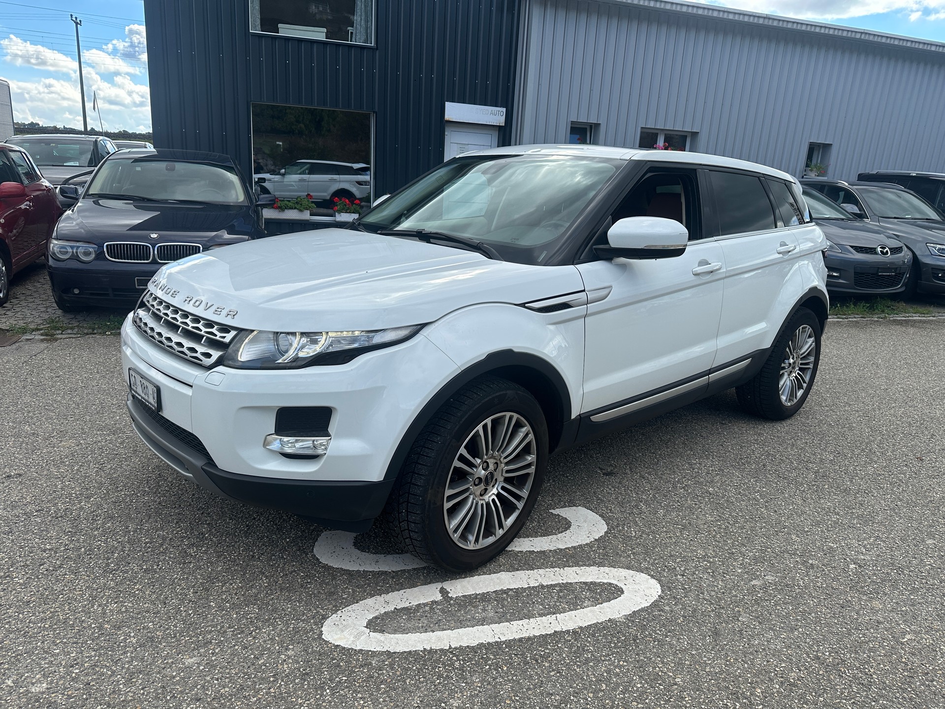 LAND ROVER Range Rover Evoque 2.2 SD4 Prestige AT6-image-0