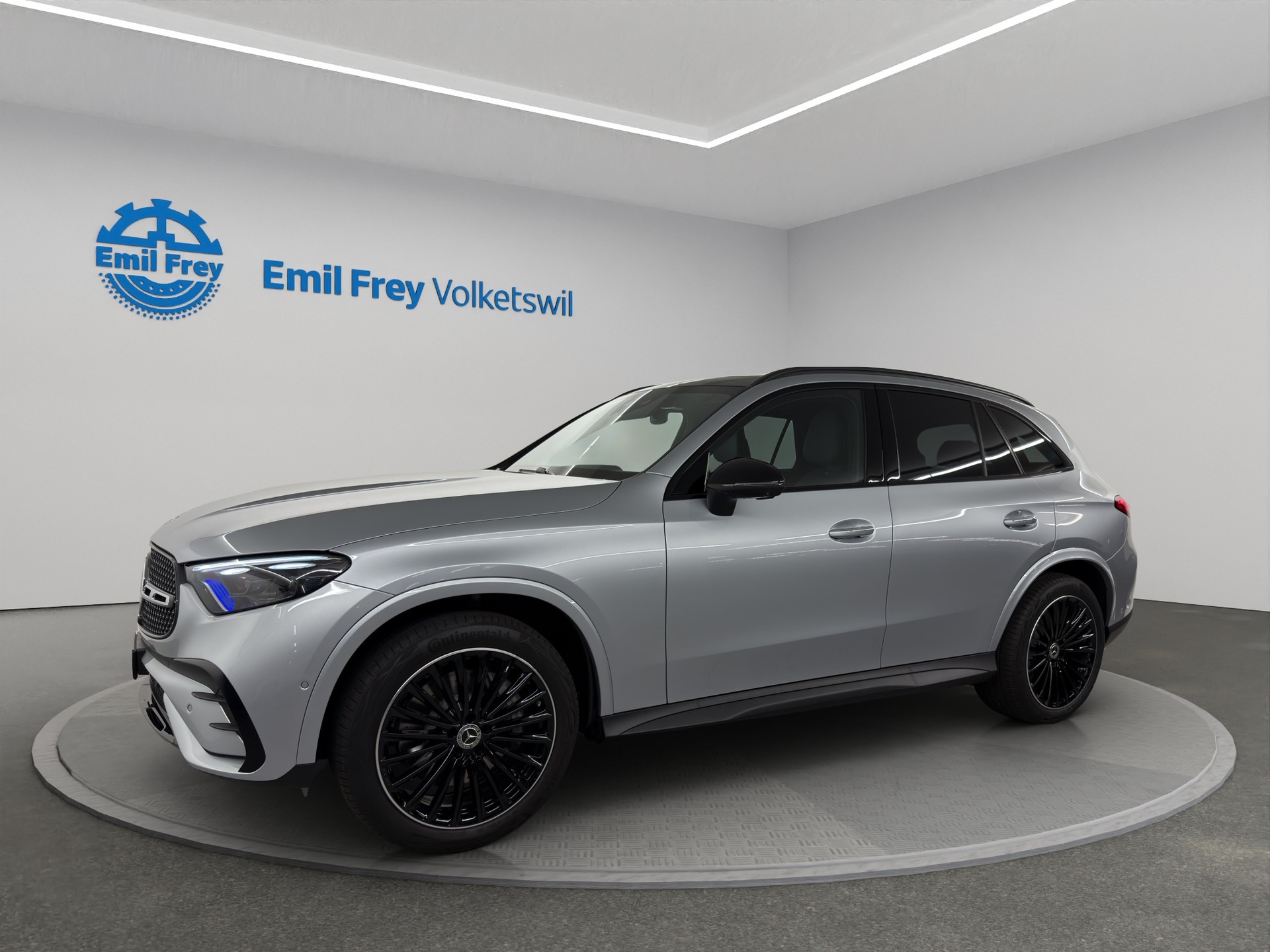 MERCEDES-BENZ GLC-Klasse GLC 220 d AMG Line 4matic-image-0