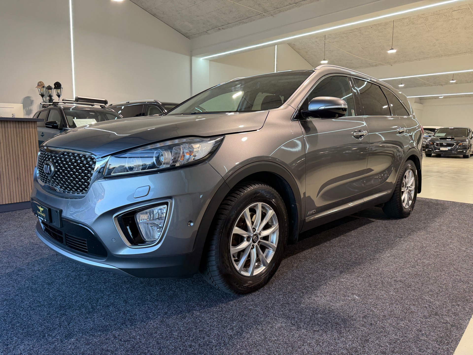KIA Sorento 2.2 CRDI Style 7P. Automatic