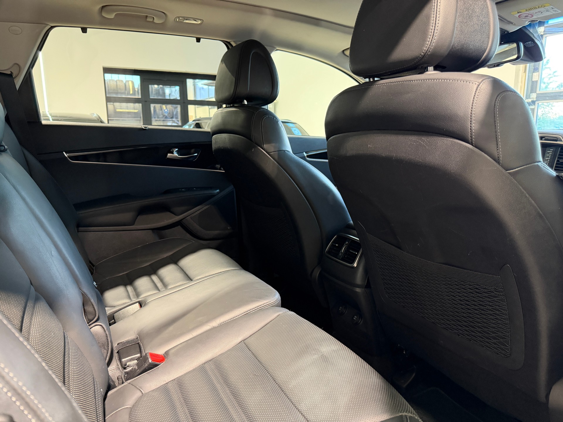 KIA Sorento 2.2 CRDI Style 7P. Automatic-image-11