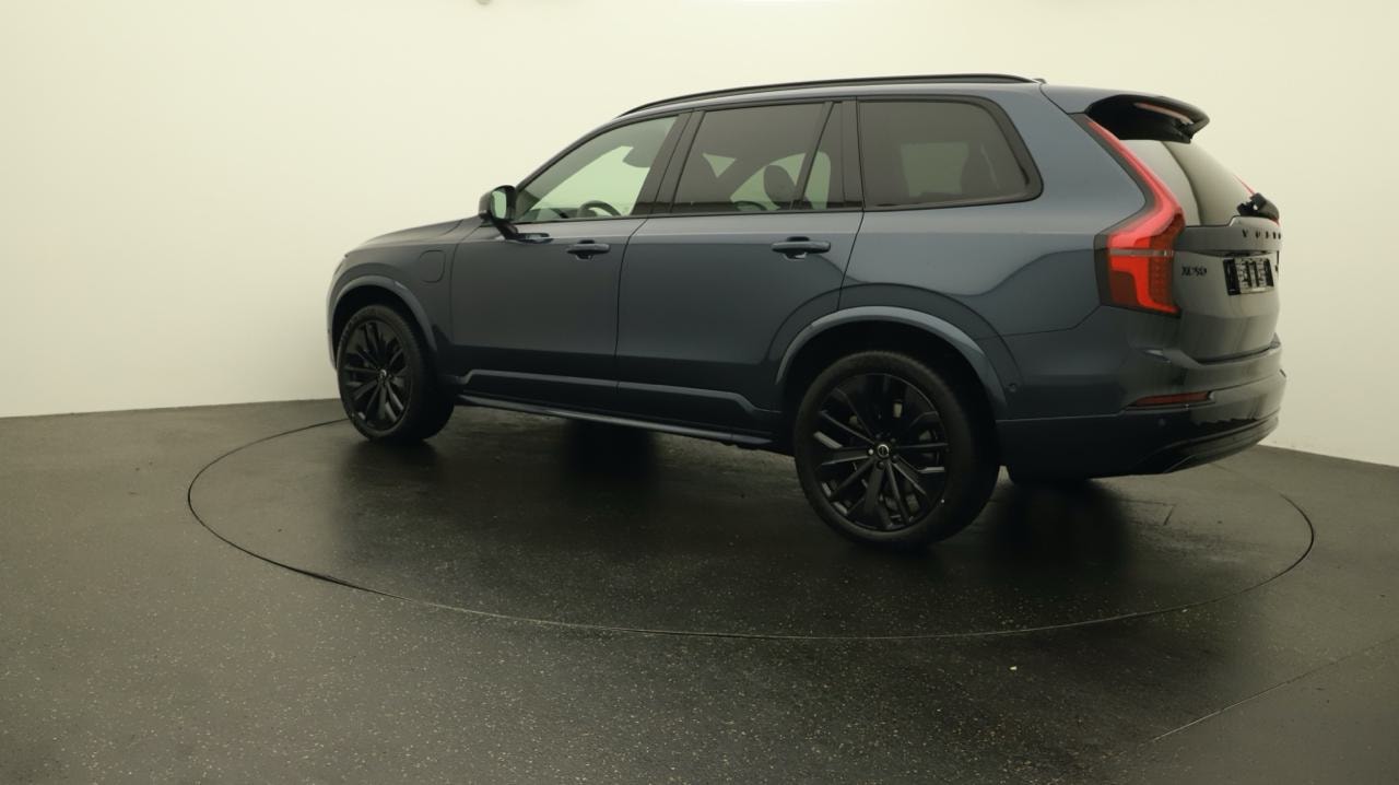 VOLVO XC90 T8 AWD PluginHybrid Black Edition Geartronic-showroom-element-2