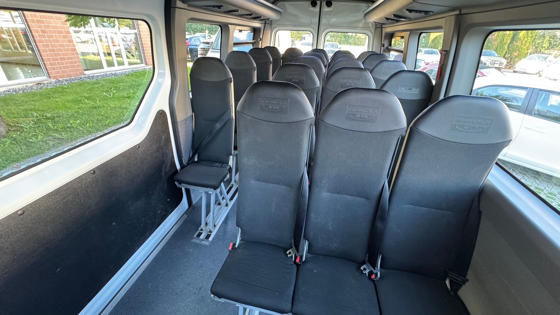 RENAULT Diesel 2.3 dCi mit 22 Plätze-image-9