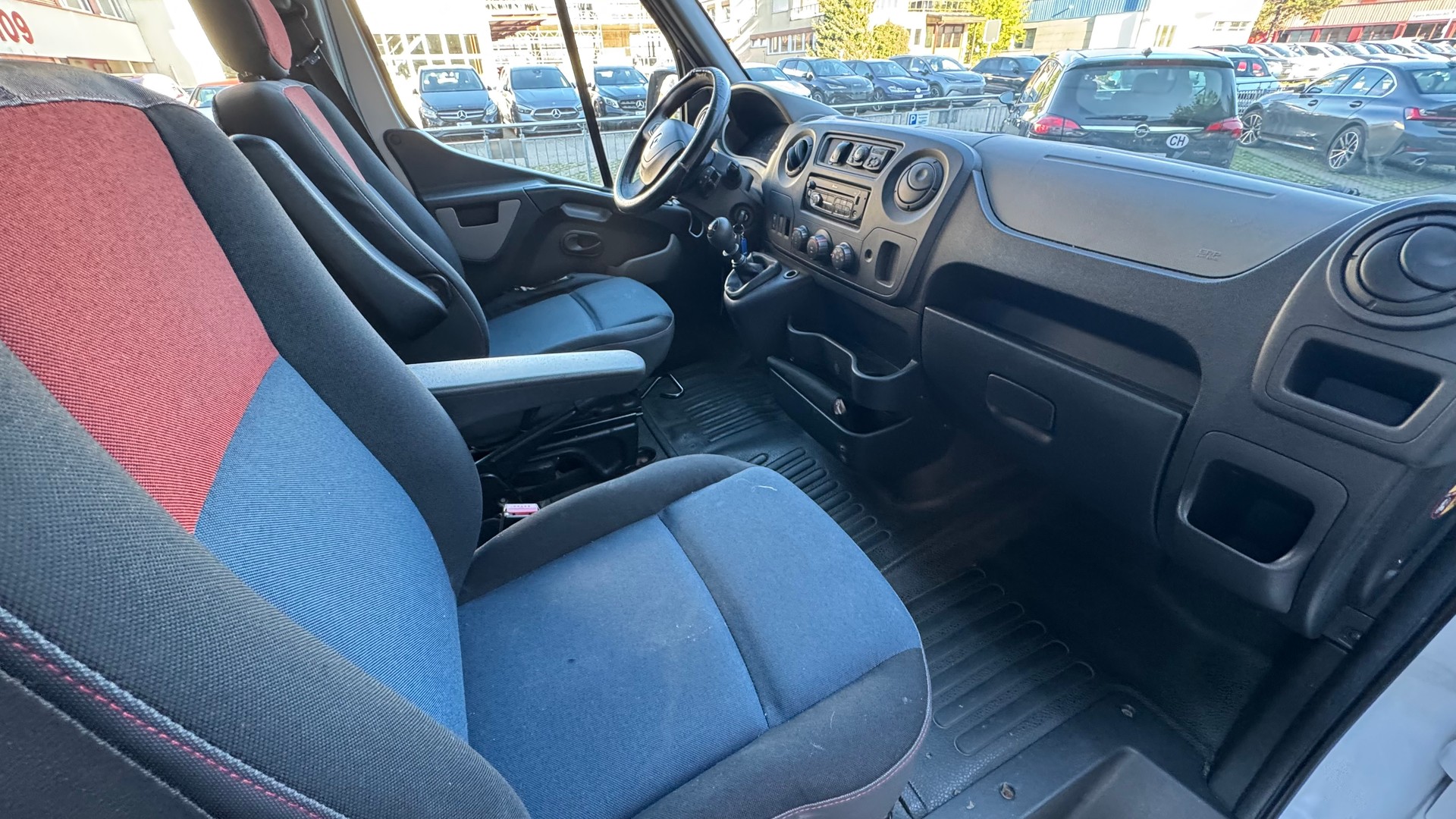 RENAULT Diesel 2.3 dCi mit 22 Plätze-image-5