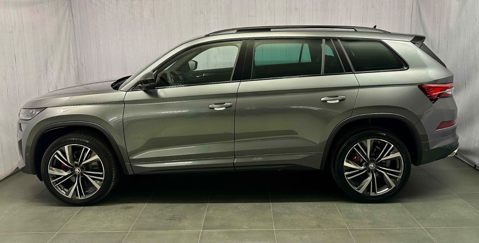 SKODA 2.0 TSI RS DSG-image-2