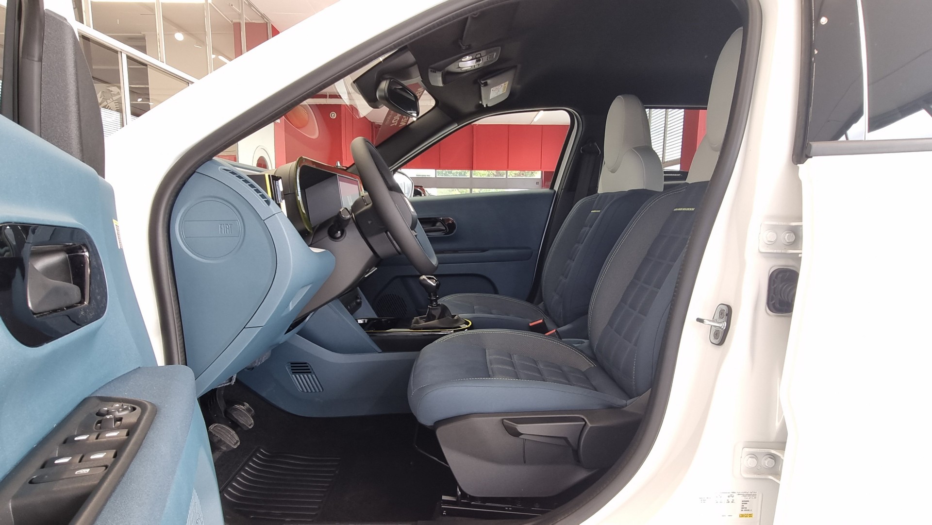 FIAT Grande Panda 1.2 La Prima-image-13