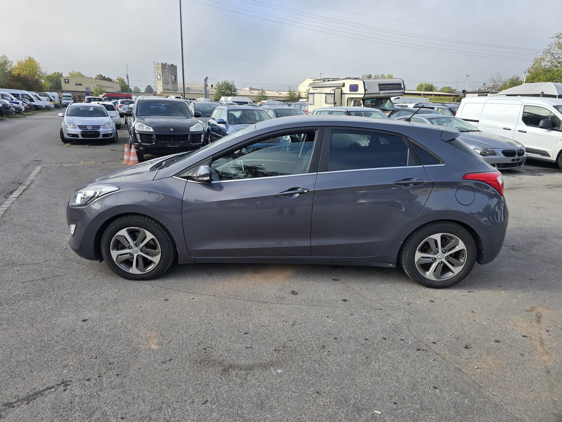 HYUNDAI i30 1.6 CRDi Vertex Automatic DCT-image-6