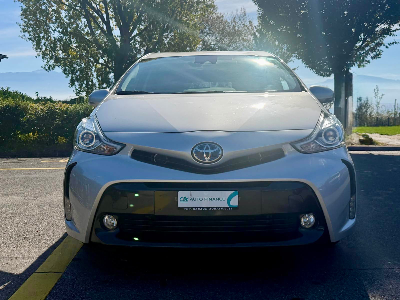Car photo