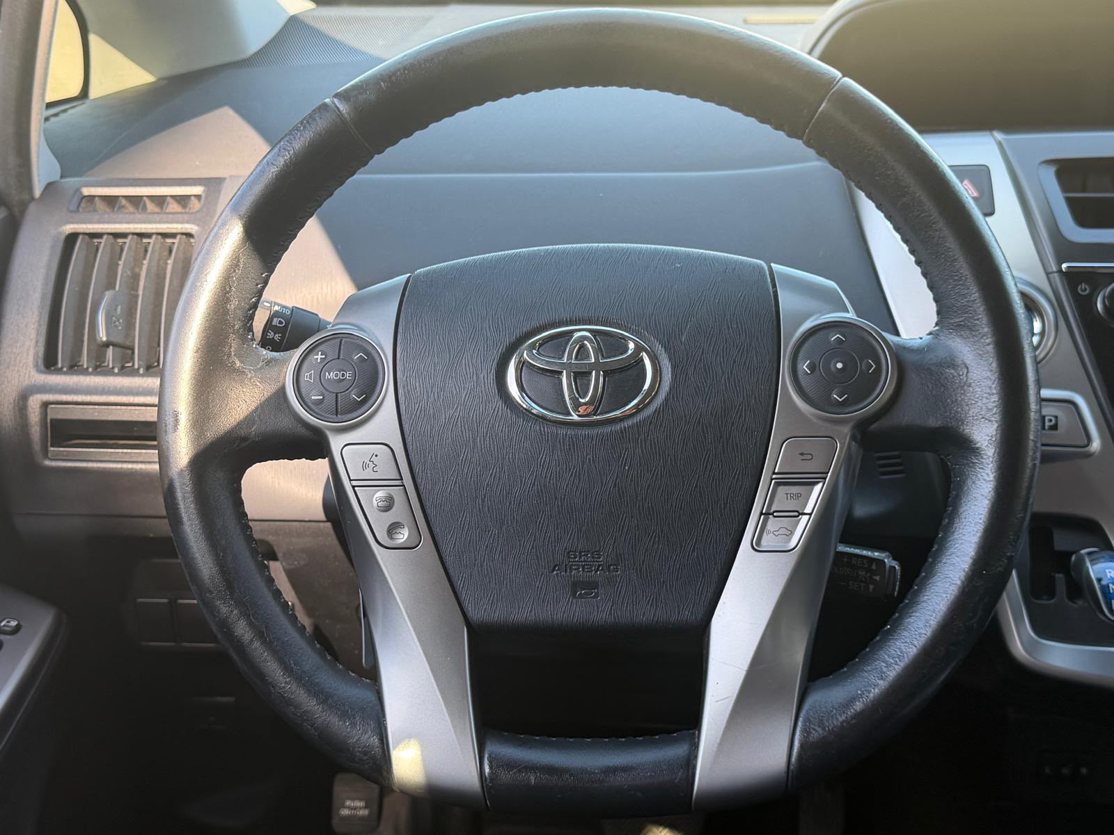 TOYOTA Prius+ 1.8 VVT-i HSD Premium-image-11