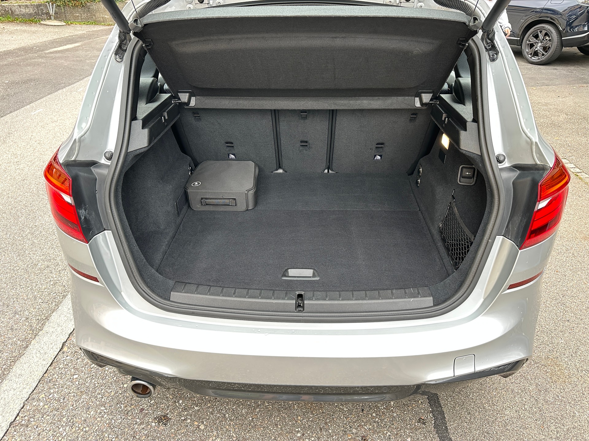 BMW 225xe iPerformance Active Tourer Steptronic M Sport-image-15