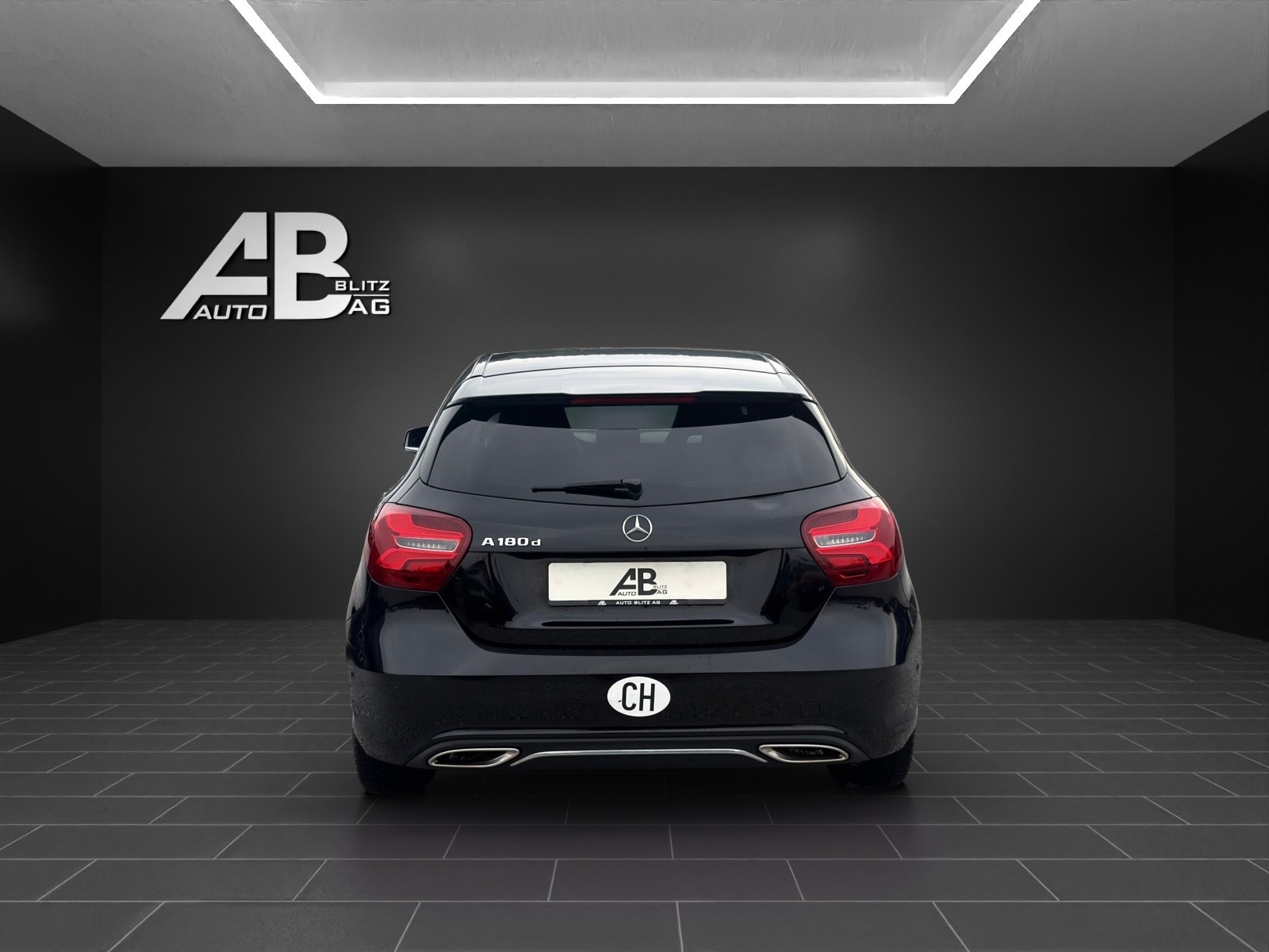 MERCEDES-BENZ A 180 CDI Urban 7G-DCT-image-3