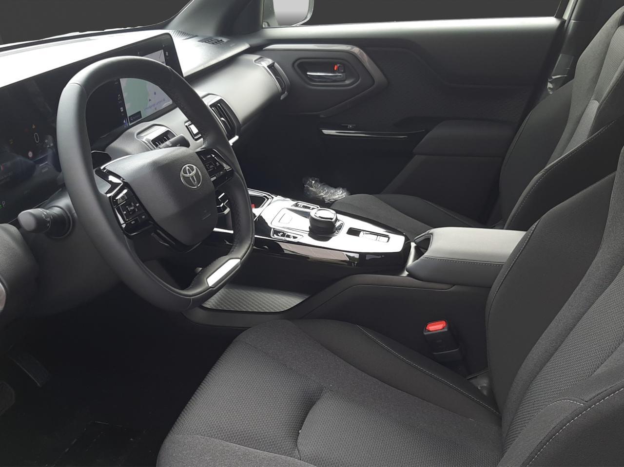 TOYOTA Urban Cruiser Trend AWD-image-7
