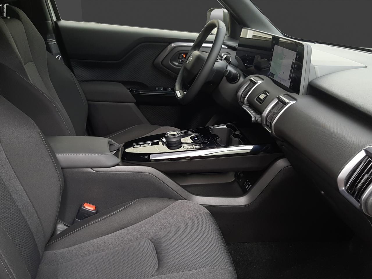 TOYOTA Urban Cruiser Trend AWD-image-13