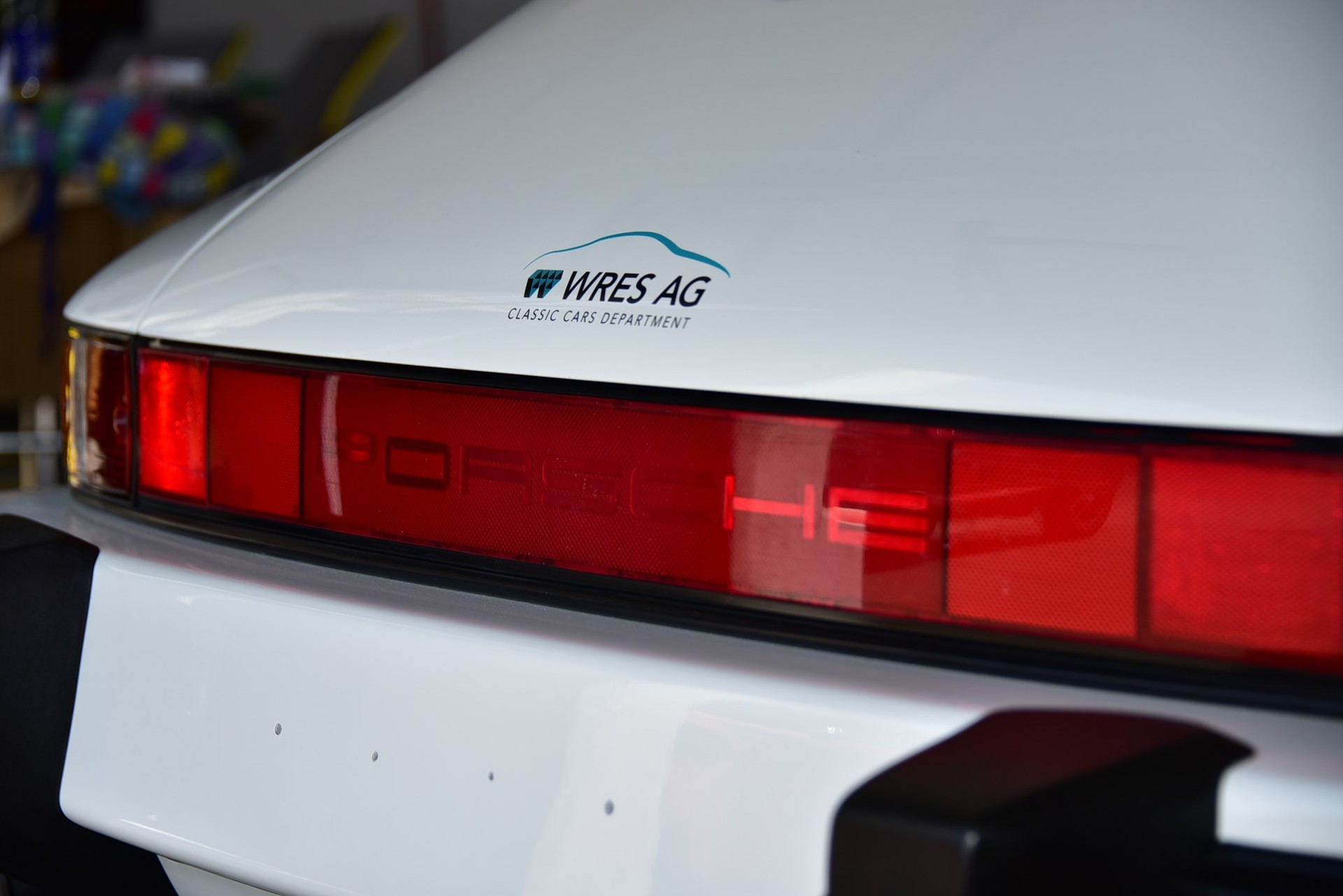 PORSCHE 911 Carrera Cabrio-image-14