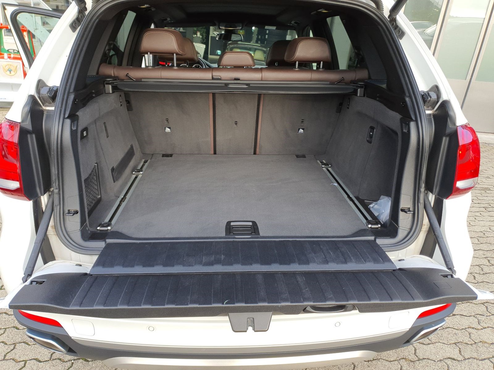 BMW X5 xDrive 40d Steptronic-image-11