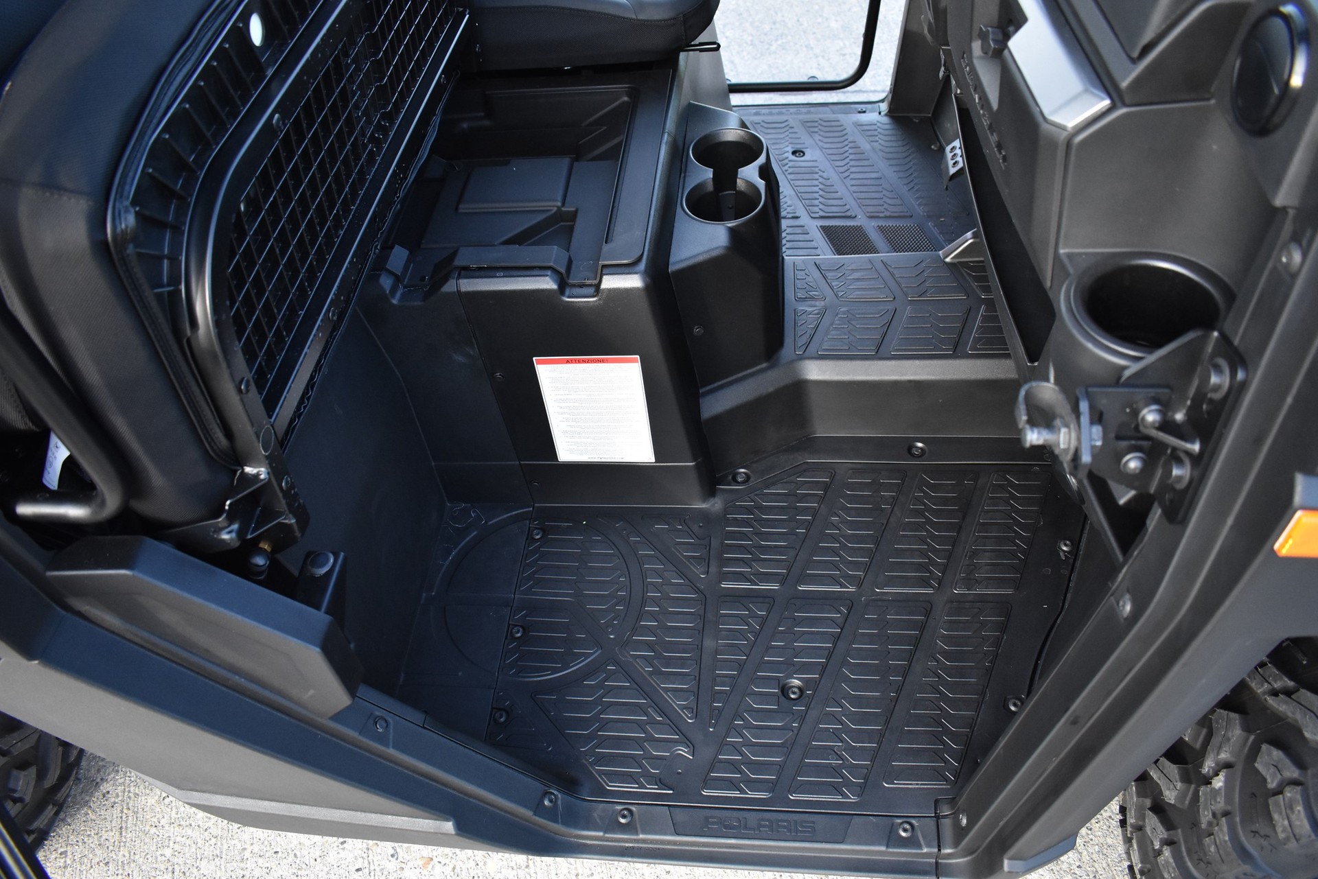 POLARIS RANGER 1000 Nordic Pro 4x4-image-12