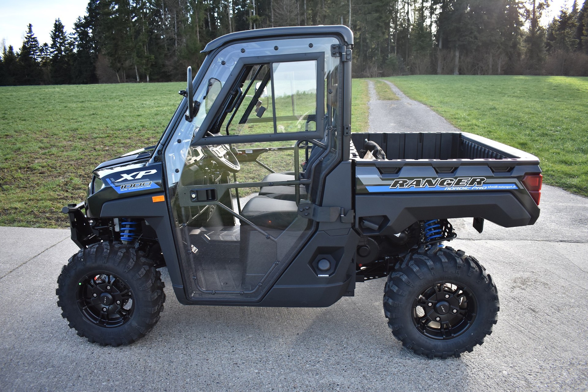 POLARIS RANGER 1000 Nordic Pro 4x4-showroom-element-3