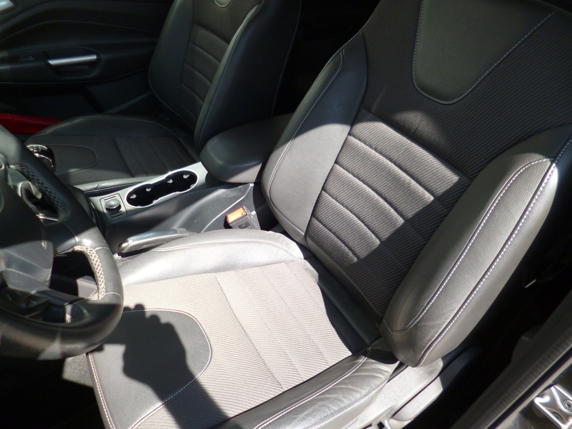 FORD Kuga 2.0 TDCi Titanium S 4WD-image-3