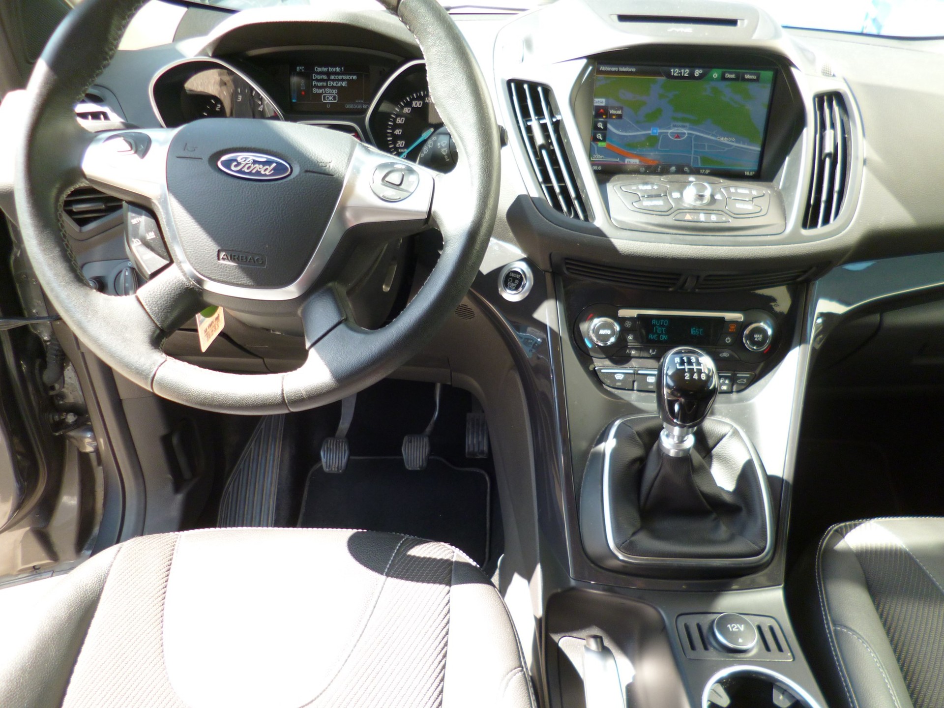 FORD Kuga 2.0 TDCi Titanium S 4WD-image-4