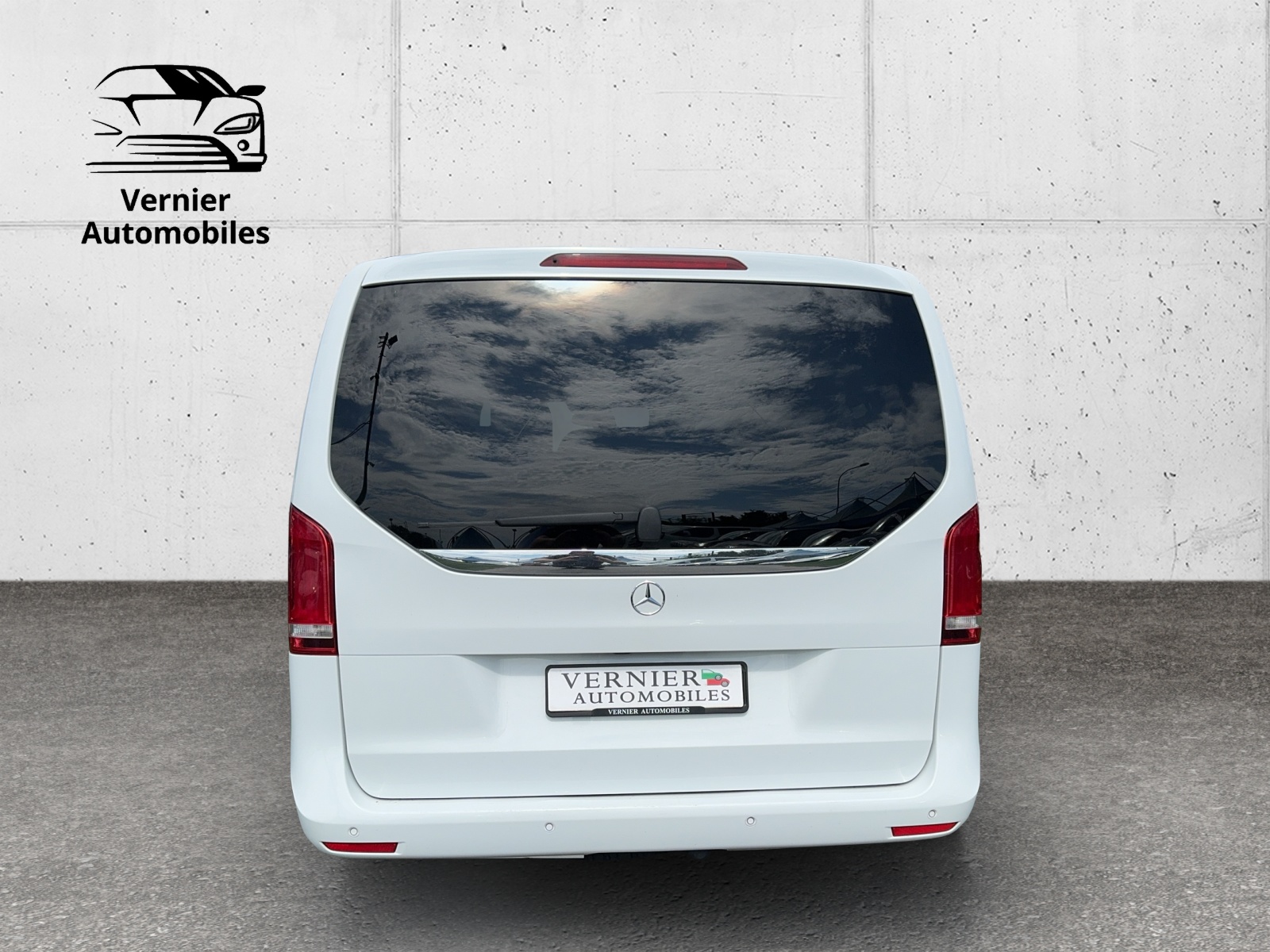 MERCEDES-BENZ V 250 d lang 4Matic 7G-Tronic-image-3