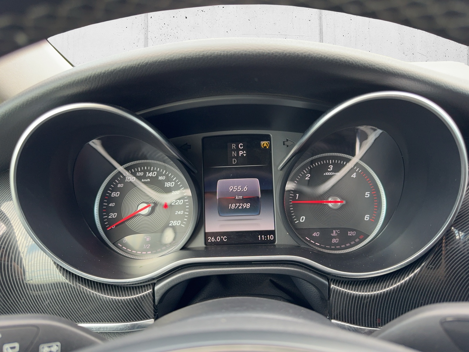 MERCEDES-BENZ V 250 d lang 4Matic 7G-Tronic-image-10
