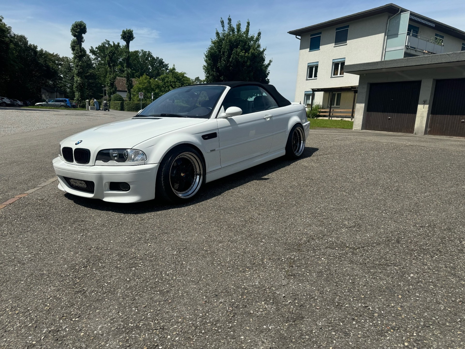 BMW M3 Cabriolet-image-2