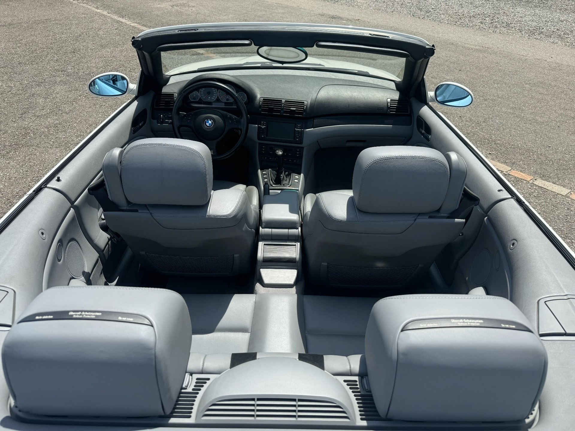 BMW M3 Cabriolet-image-12