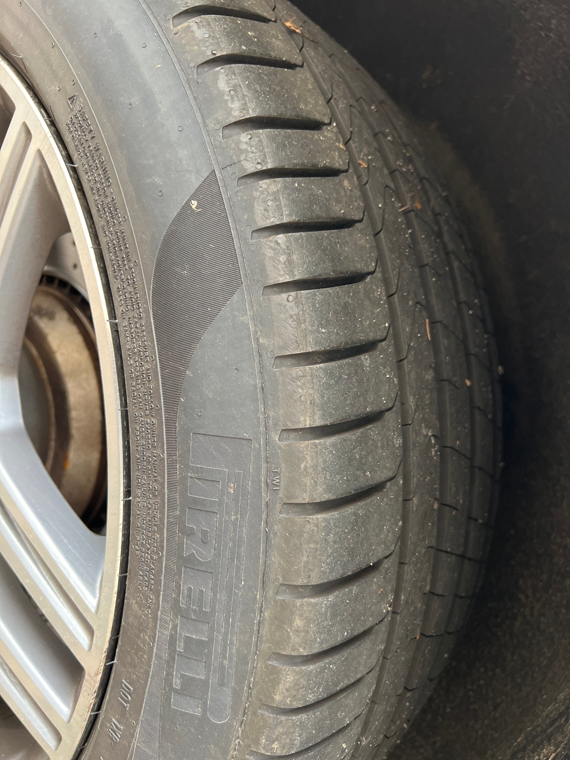 MERCEDES-BENZ ML 63 AMG 4Matic 7G-Tronic-image-10