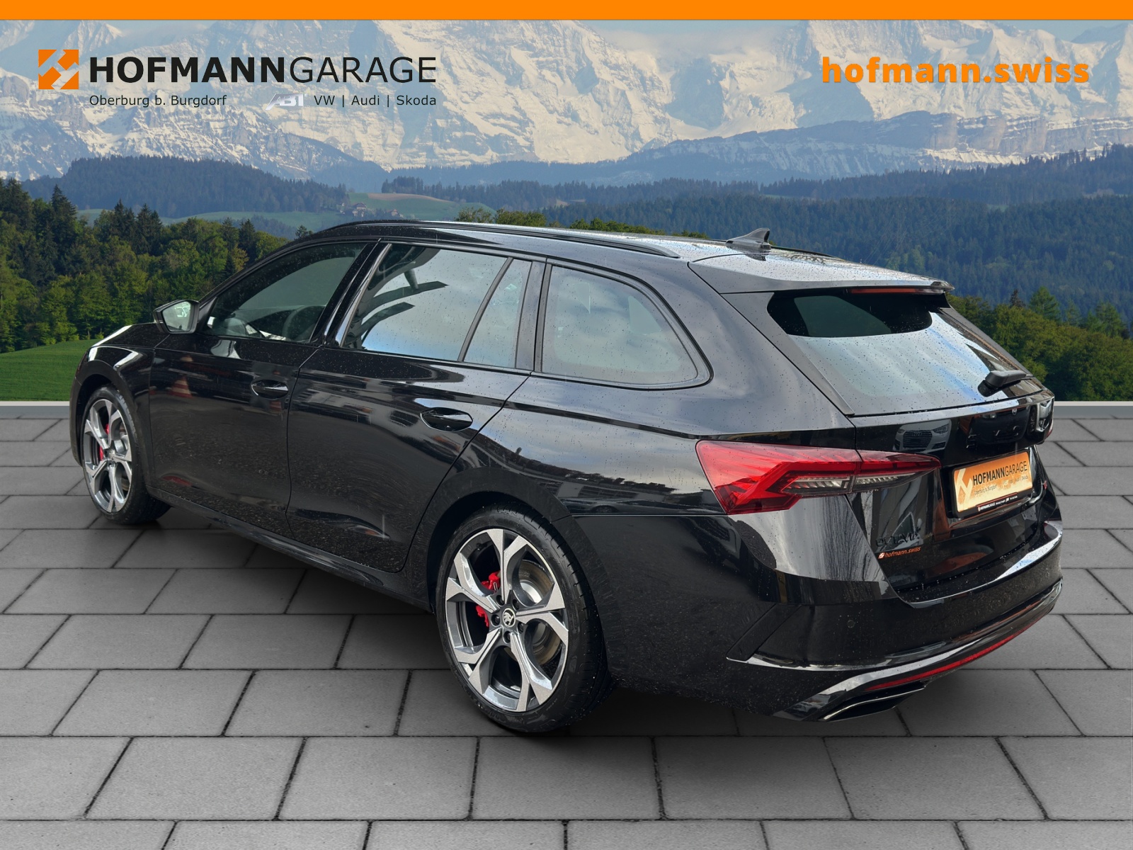 SKODA Octavia RS Combi 2.0 TSI DSG-showroom-element-2