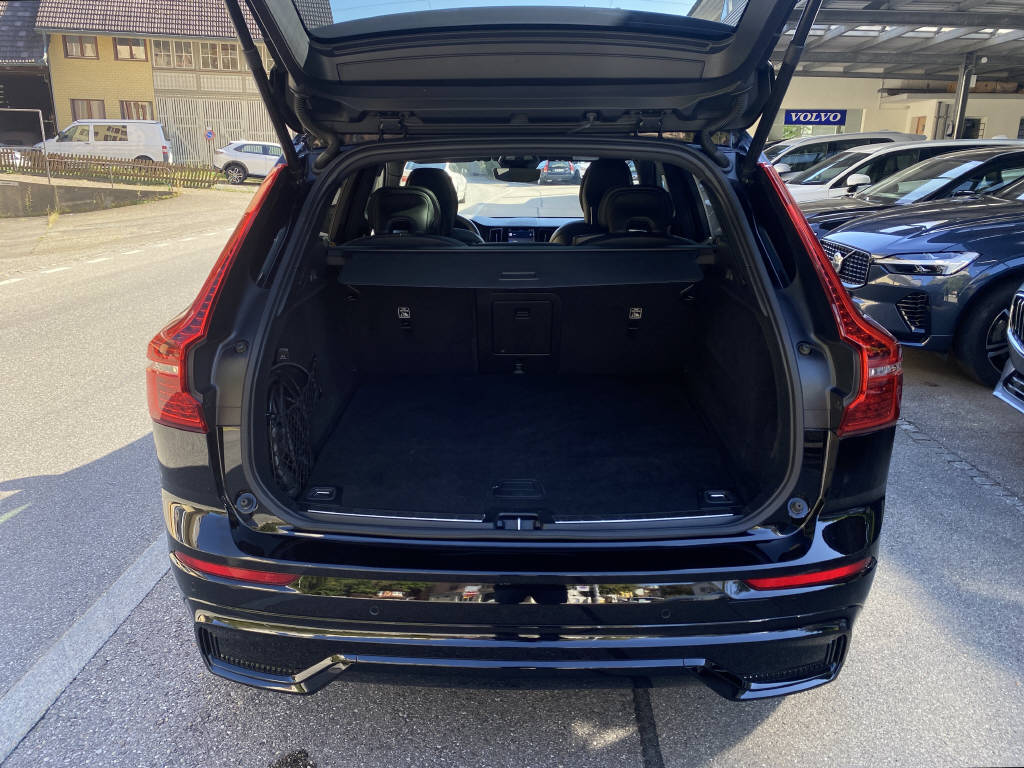 VOLVO XC60 T8 eAWD Polestar Geartronic-image-15