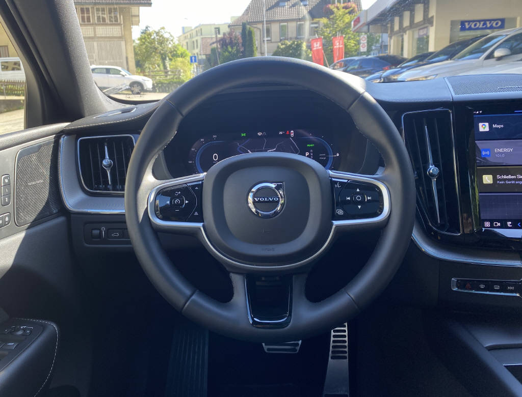 VOLVO XC60 T8 eAWD Polestar Geartronic-image-5