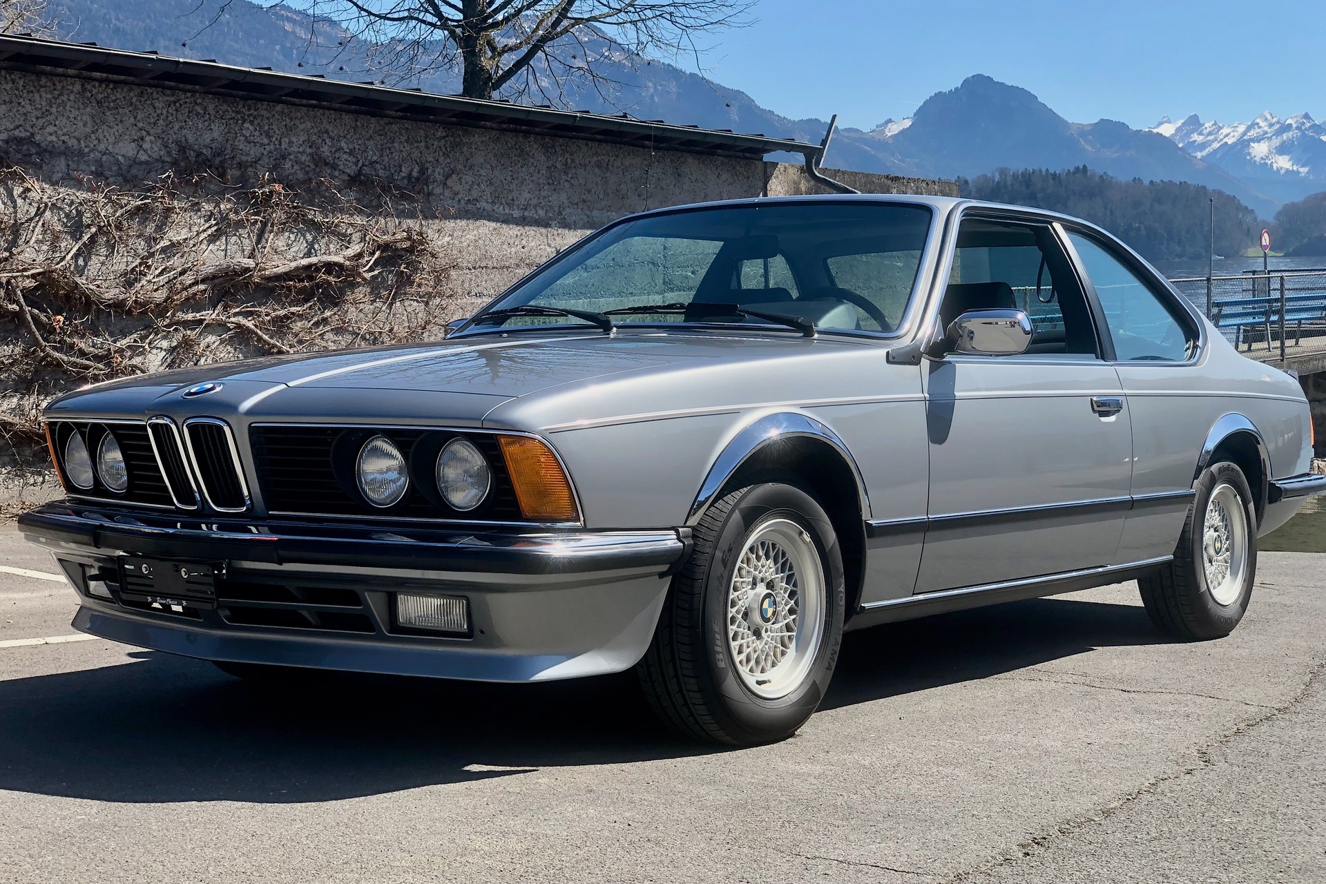 BMW 635 CSi-image-0