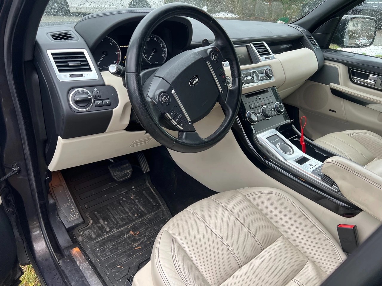 LAND ROVER Range Rover Sport 3.0 TDV6 HSE Automatic-image-7