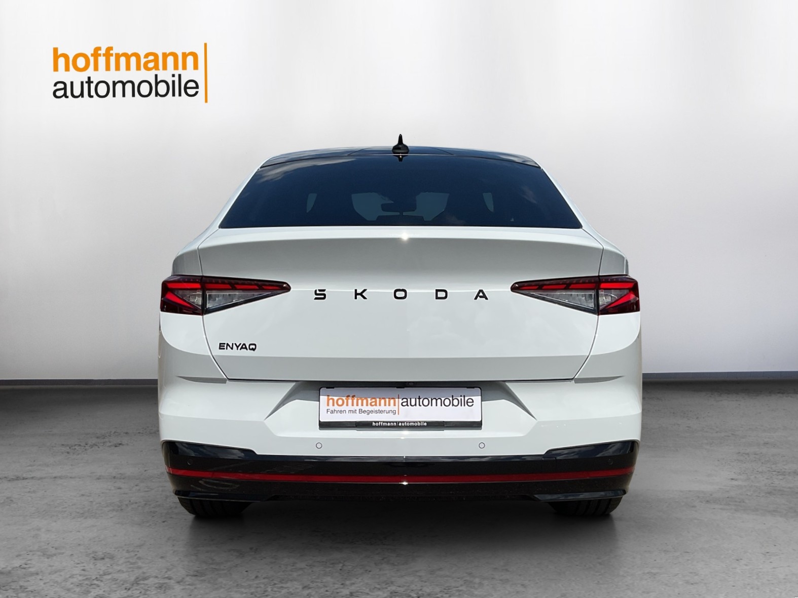 SKODA Enyaq Coupé RS 4x4-image-4